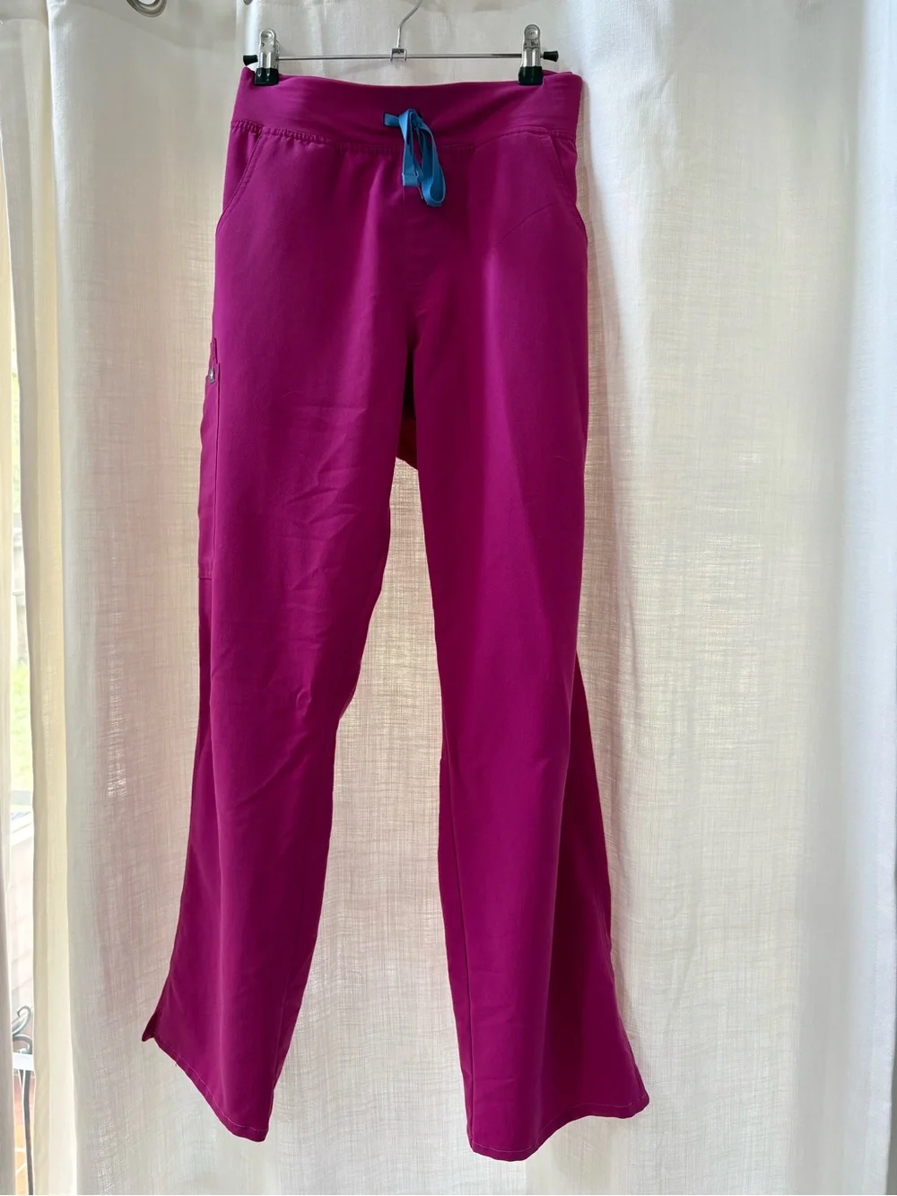 FIGS Women's Scrub Set in Raspberry
